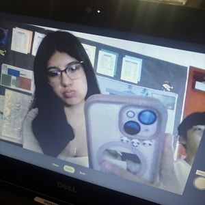 Meet your Posher, Sarai